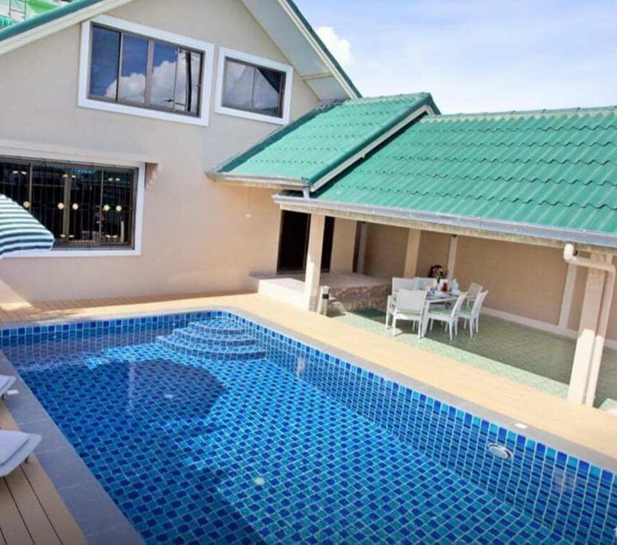 Pool Villa Tanzanite Near Walking Street Pattaya Exteriér fotografie
